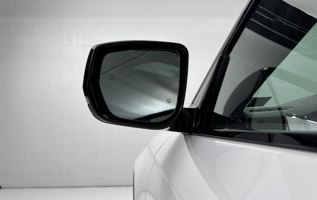 new 2025 Jeep Grand Cherokee L car, priced at $47,482