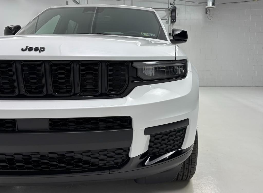 new 2025 Jeep Grand Cherokee L car, priced at $47,482