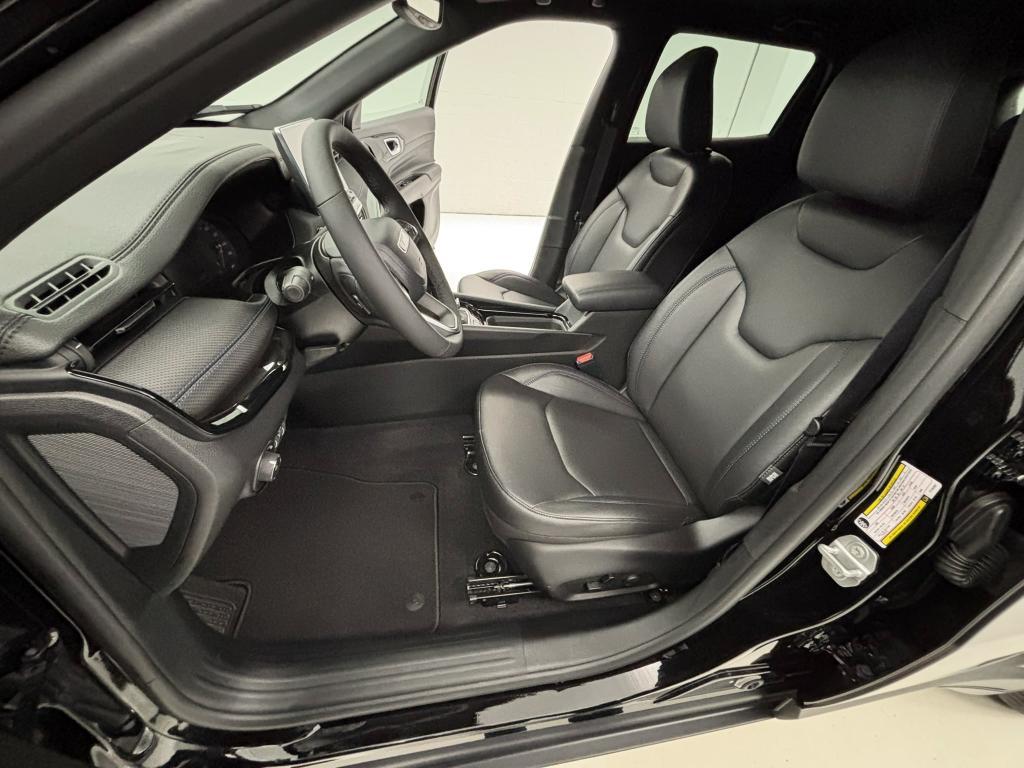 new 2026 Jeep Compass car, priced at $37,345