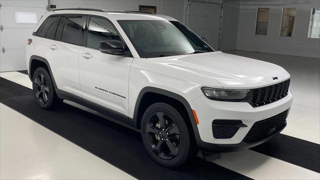 used 2023 Jeep Grand Cherokee car, priced at $30,800