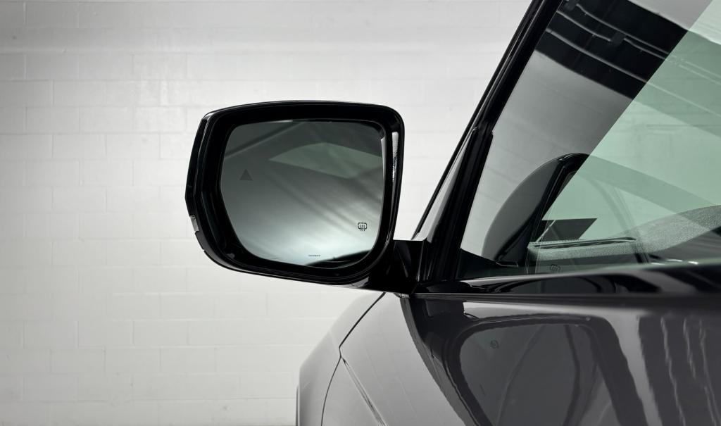 new 2025 Jeep Grand Cherokee car, priced at $45,482