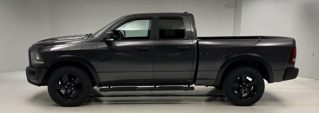 used 2022 Ram 1500 Classic car, priced at $34,400
