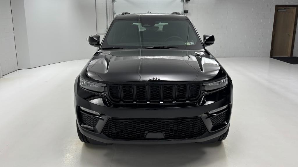 new 2025 Jeep Grand Cherokee car, priced at $50,094