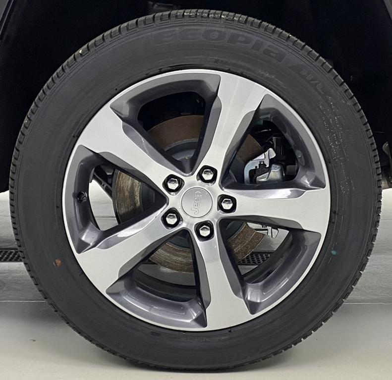 new 2025 Jeep Grand Cherokee L car, priced at $53,317