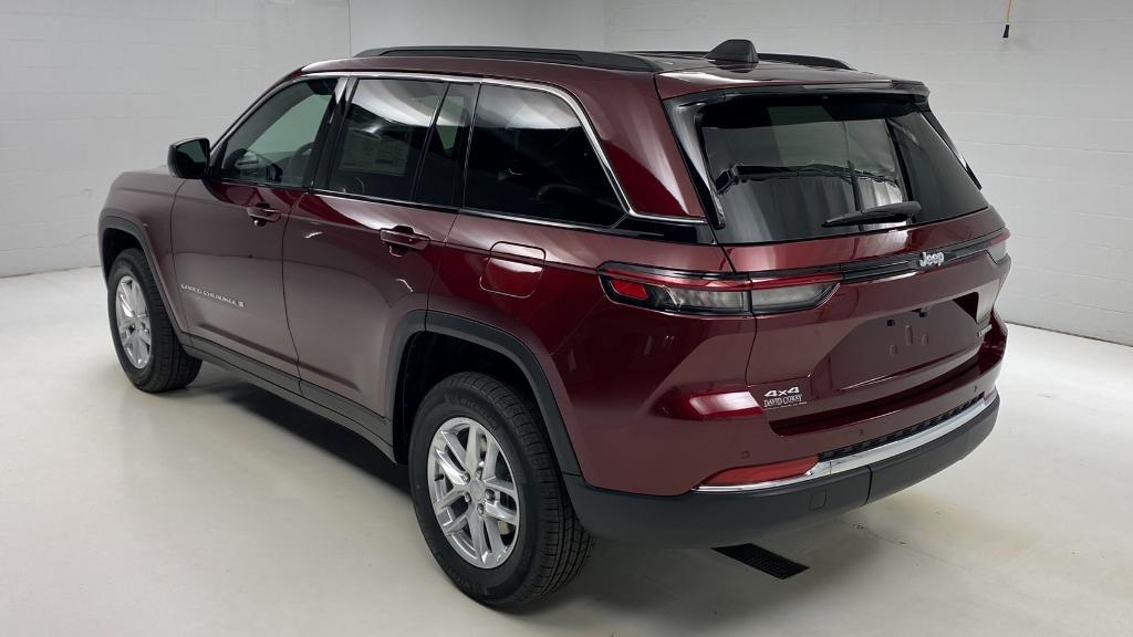 new 2025 Jeep Grand Cherokee car, priced at $43,180