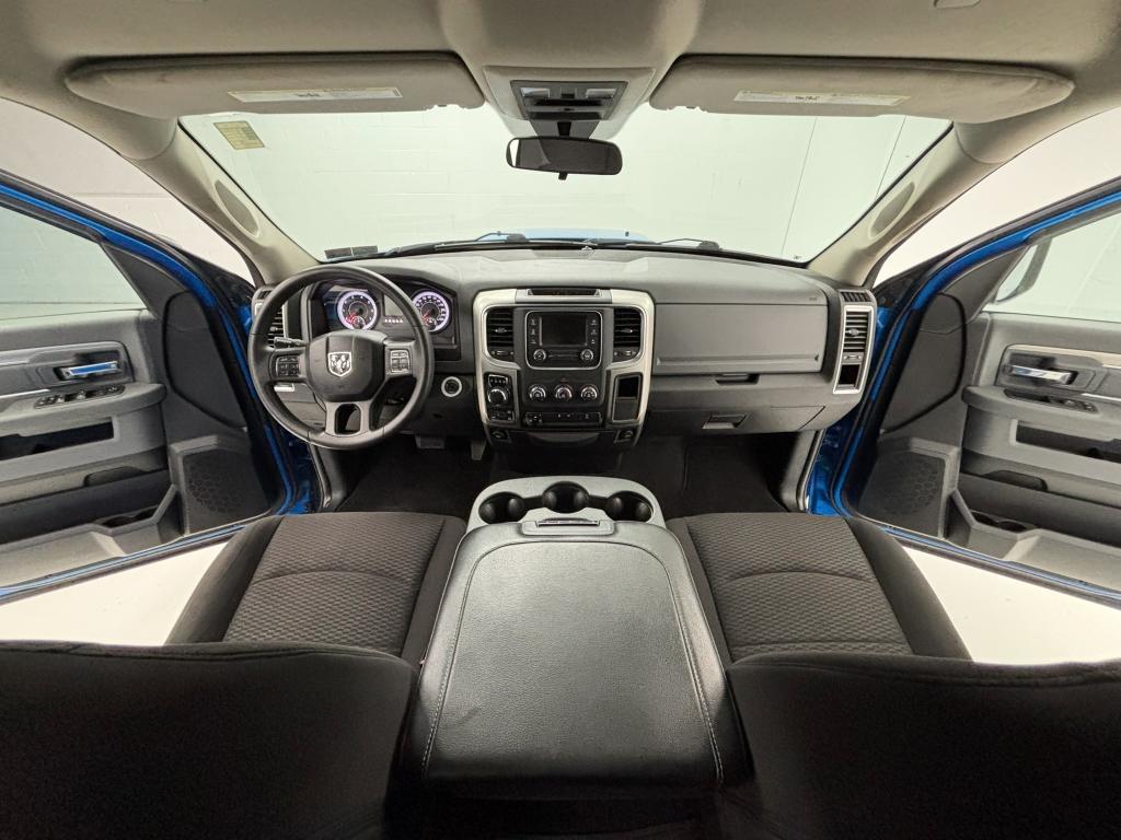 used 2020 Ram 1500 Classic car, priced at $27,400