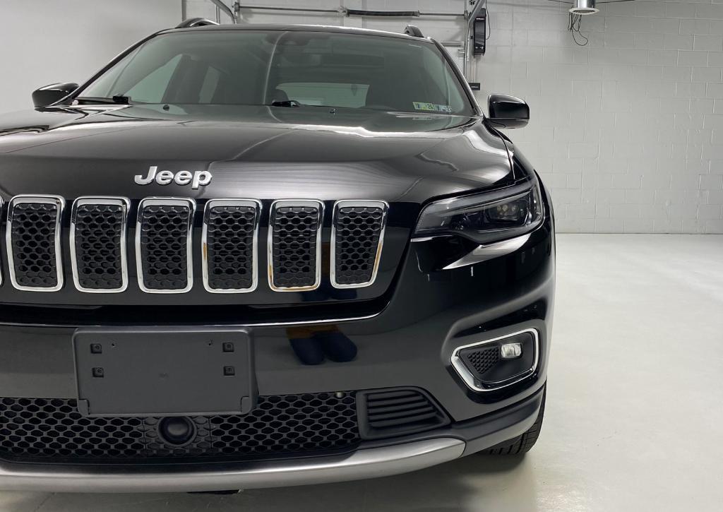 used 2022 Jeep Cherokee car, priced at $27,700