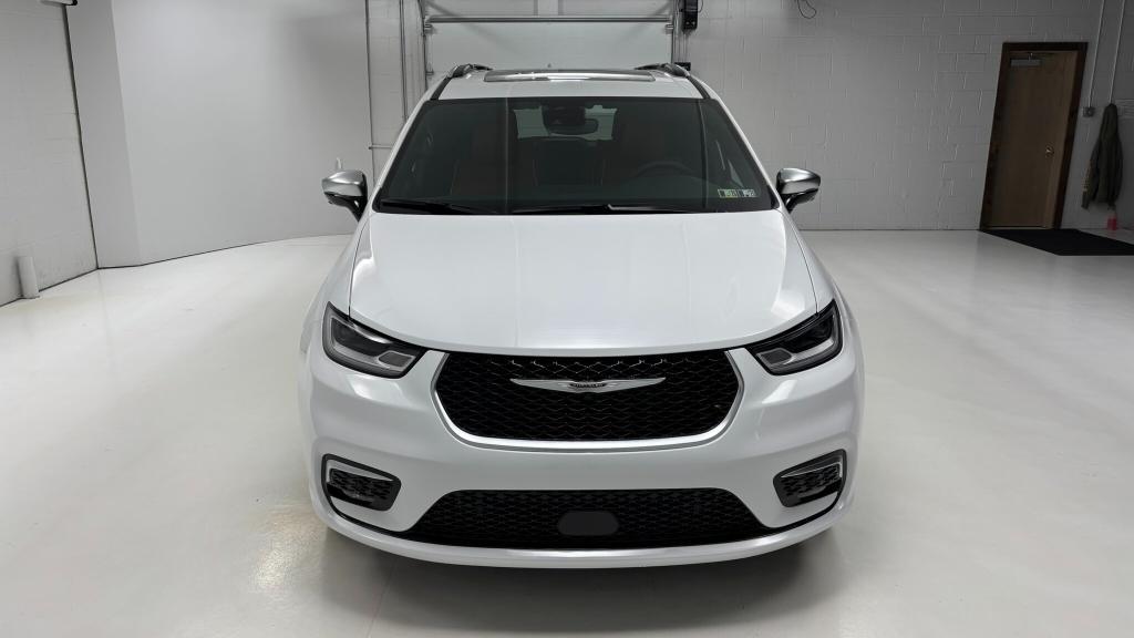 new 2026 Chrysler Pacifica car, priced at $61,450