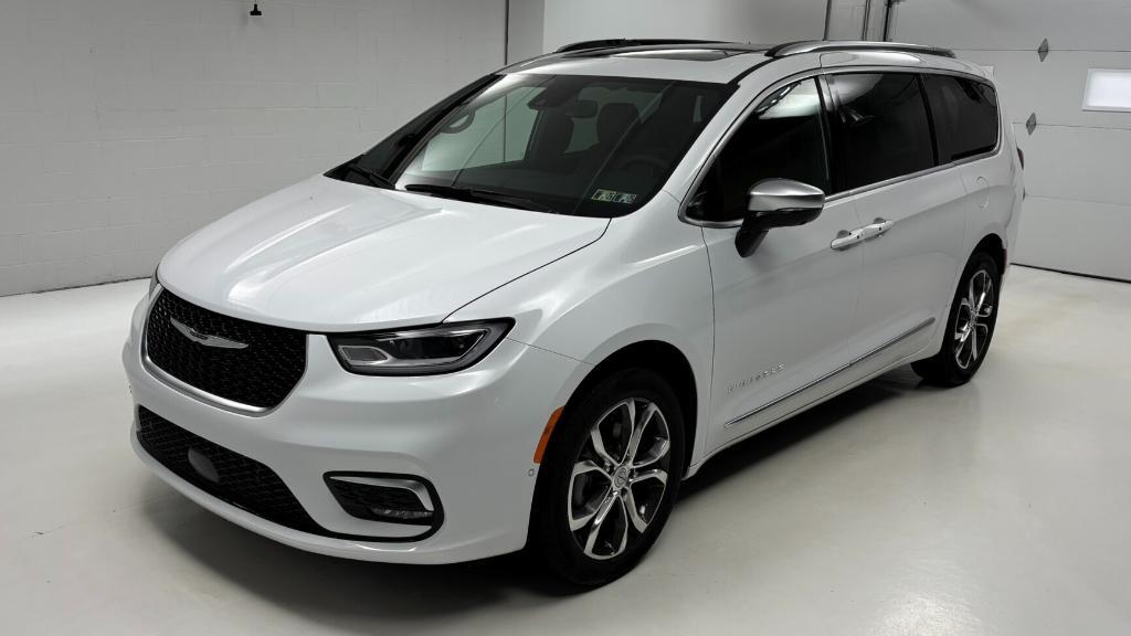 new 2026 Chrysler Pacifica car, priced at $61,450