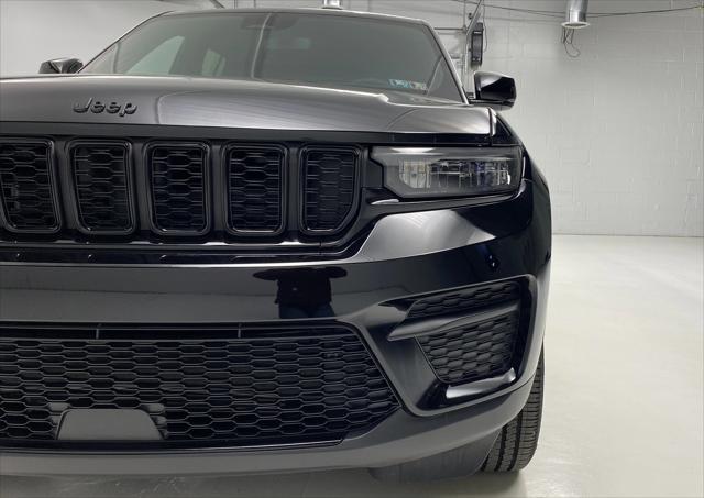 new 2025 Jeep Grand Cherokee car, priced at $49,170