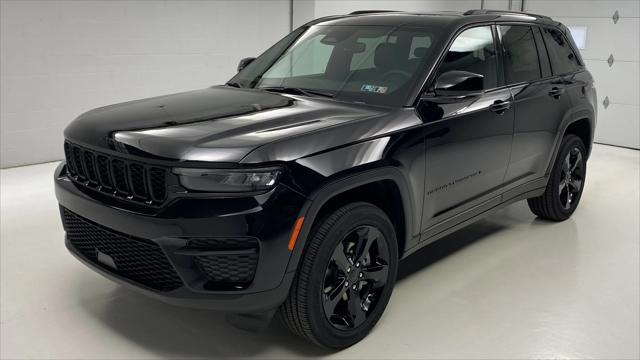 new 2025 Jeep Grand Cherokee car, priced at $49,170