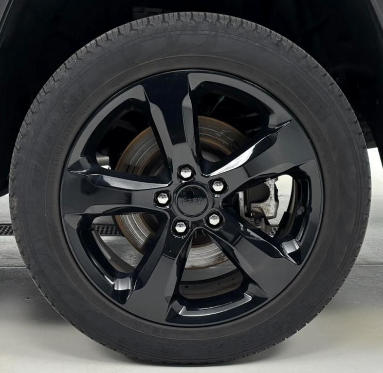 used 2023 Jeep Grand Cherokee L car, priced at $35,600