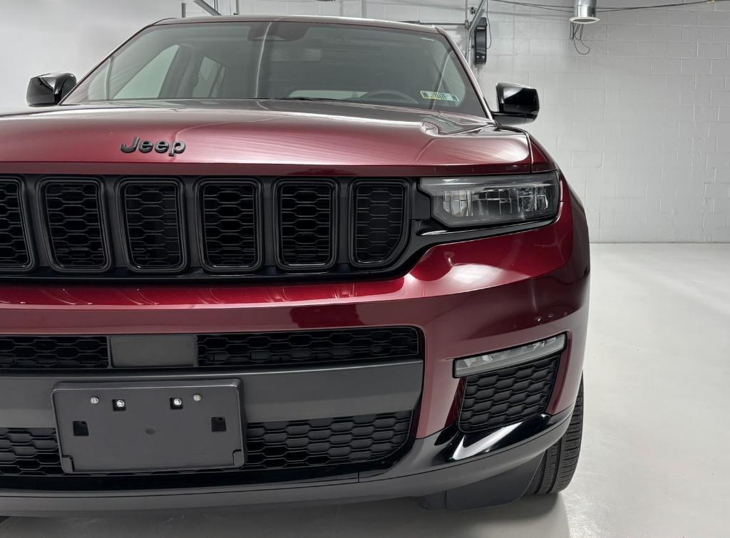 used 2023 Jeep Grand Cherokee L car, priced at $35,600