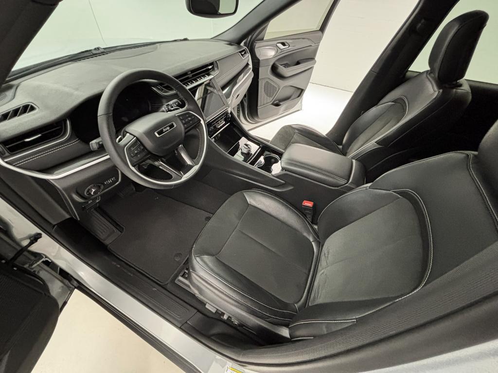 used 2023 Jeep Grand Cherokee car, priced at $34,800