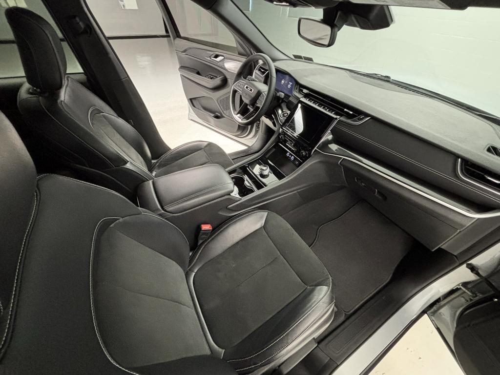 used 2023 Jeep Grand Cherokee car, priced at $34,800