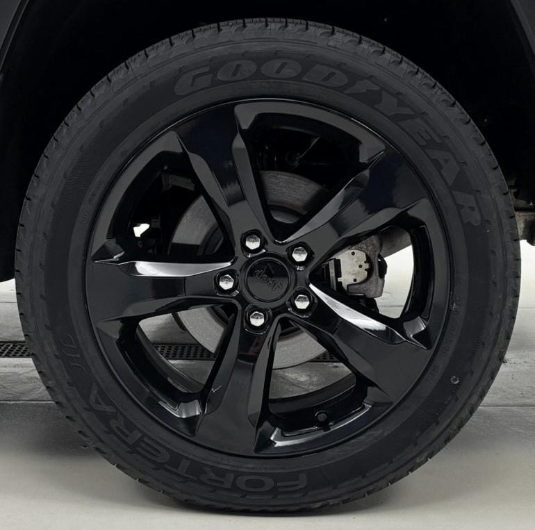 used 2023 Jeep Grand Cherokee car, priced at $34,800