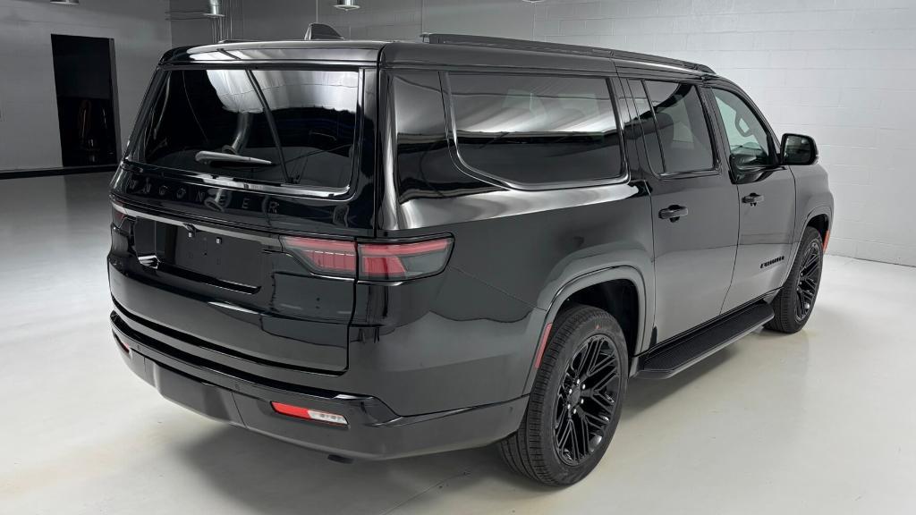 new 2025 Jeep Wagoneer L car, priced at $87,135