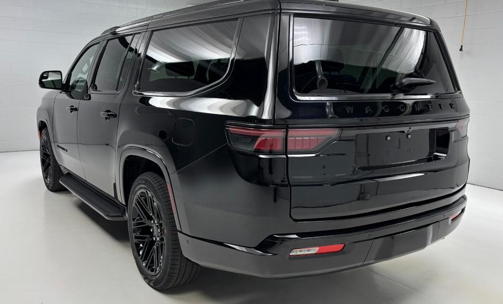 new 2025 Jeep Wagoneer L car, priced at $87,135