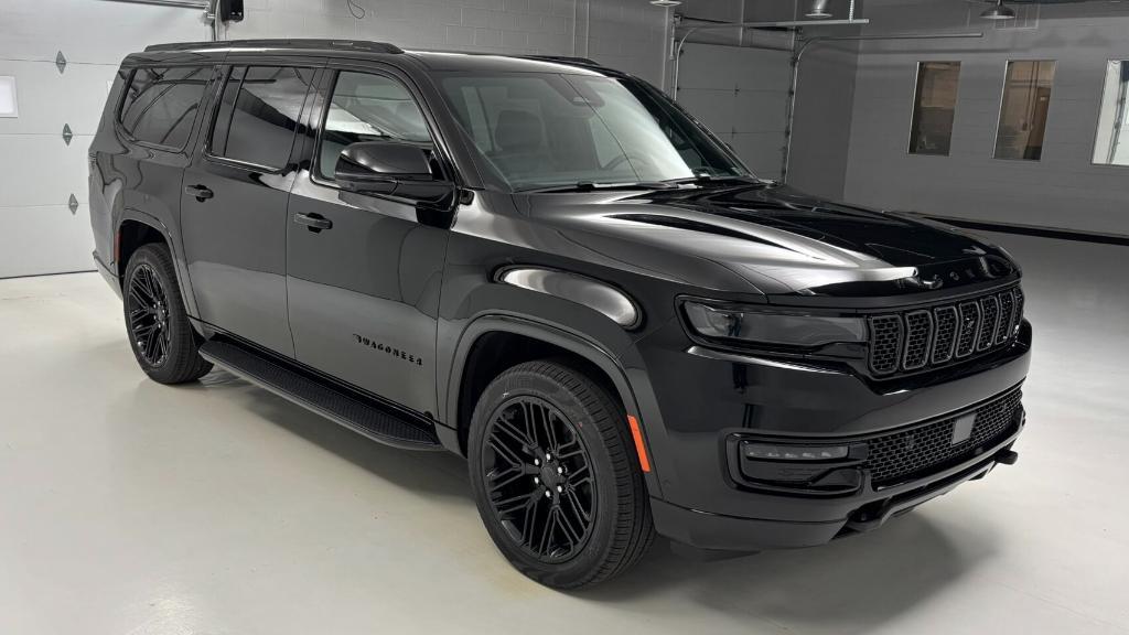 new 2025 Jeep Wagoneer L car, priced at $87,135