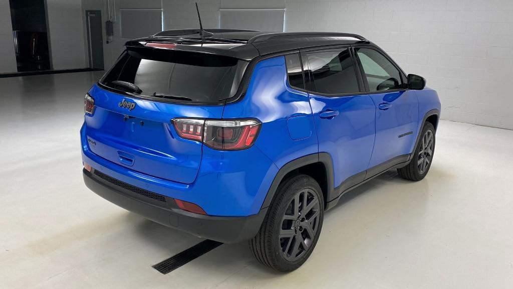 new 2025 Jeep Compass car, priced at $40,105