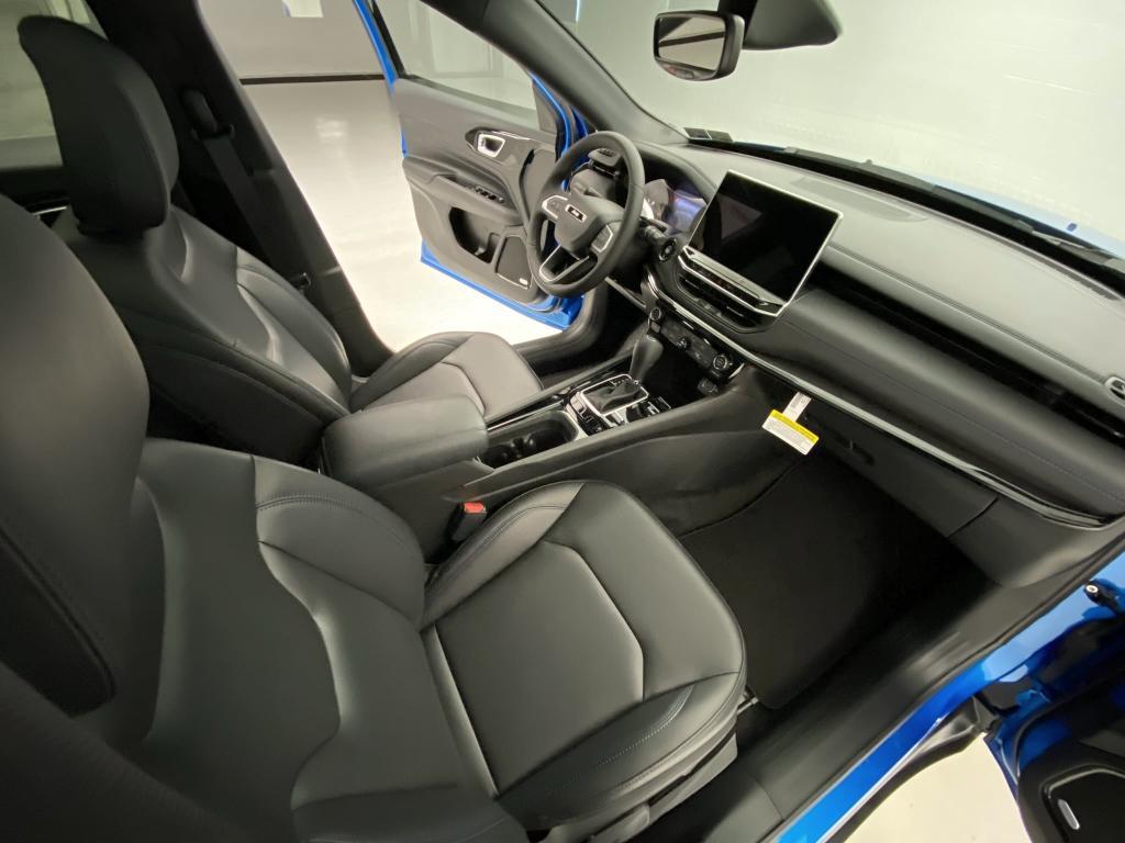 new 2025 Jeep Compass car, priced at $38,862