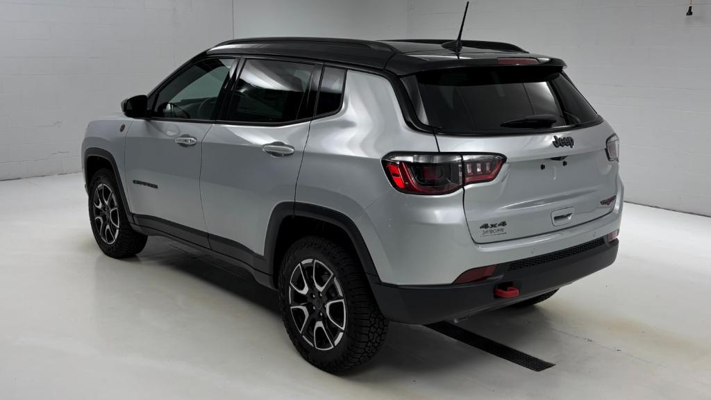 new 2026 Jeep Compass car, priced at $39,485
