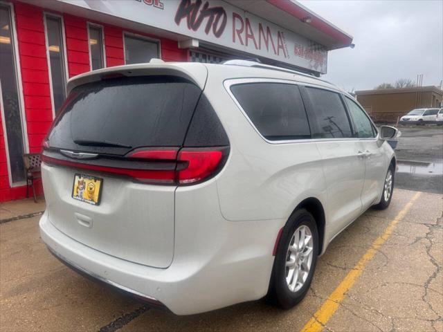 used 2021 Chrysler Pacifica car, priced at $18,990