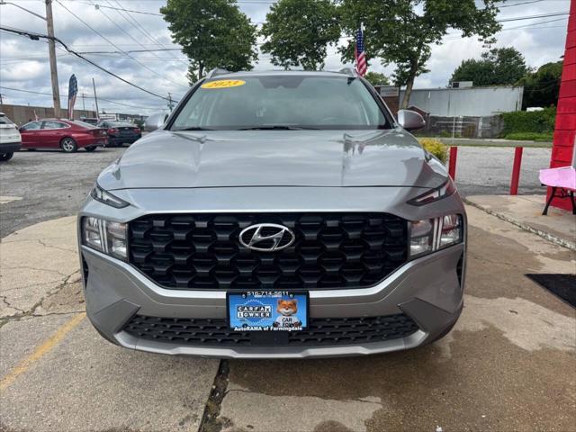 used 2023 Hyundai Santa Fe car, priced at $14,490