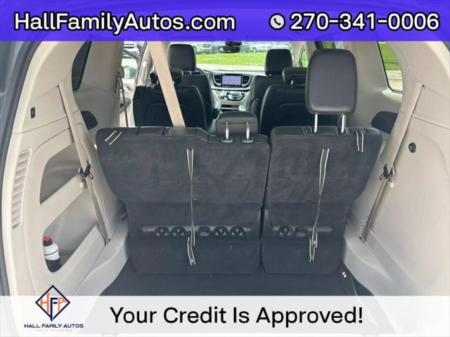 used 2022 Chrysler Pacifica car, priced at $23,999