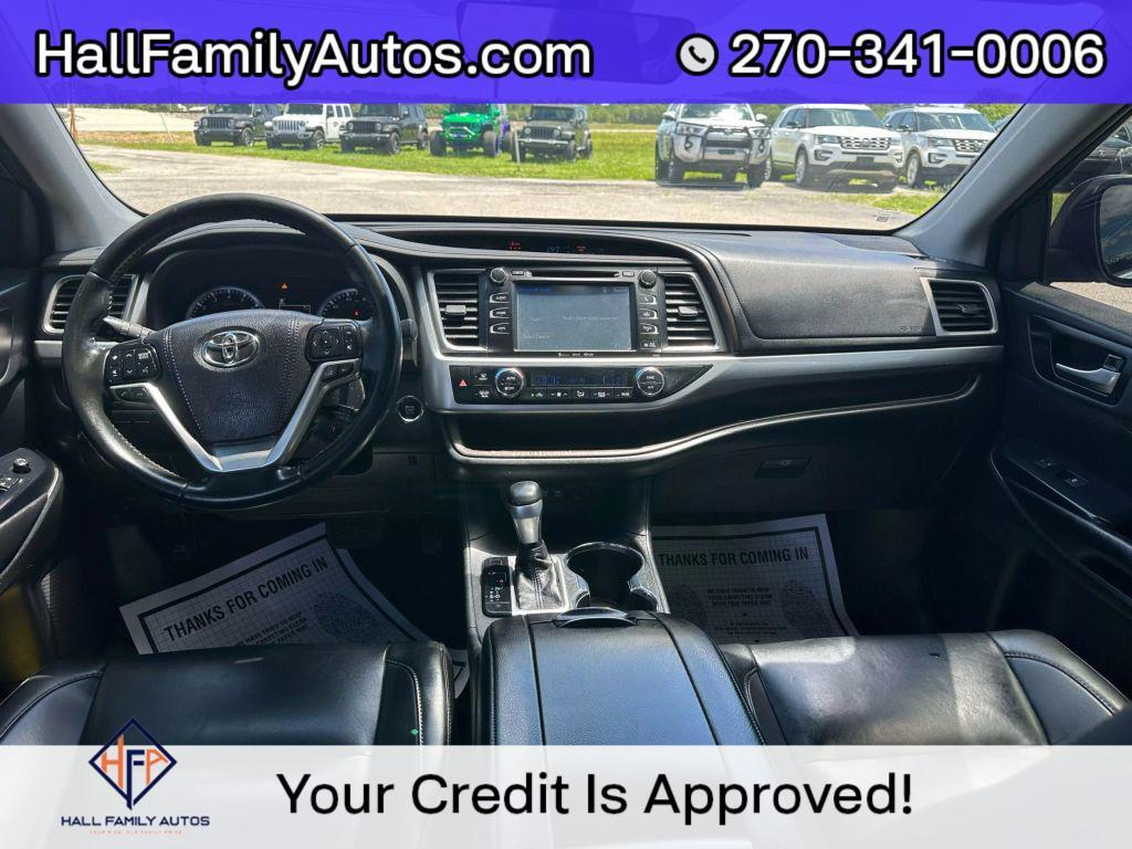 used 2019 Toyota Highlander car, priced at $22,999