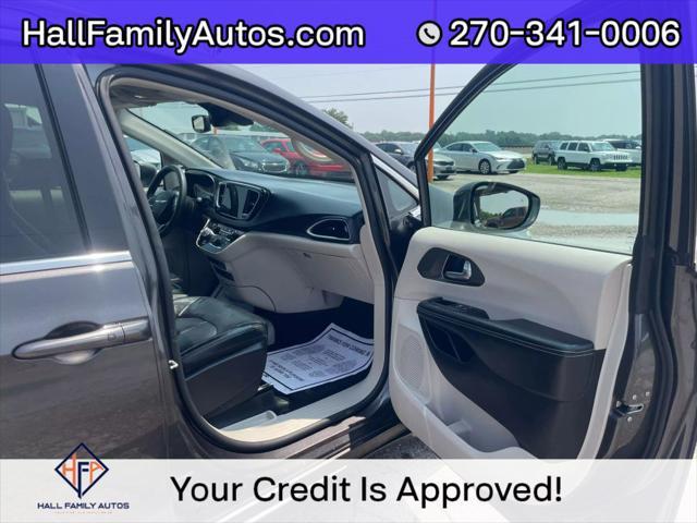 used 2022 Chrysler Pacifica car, priced at $21,999