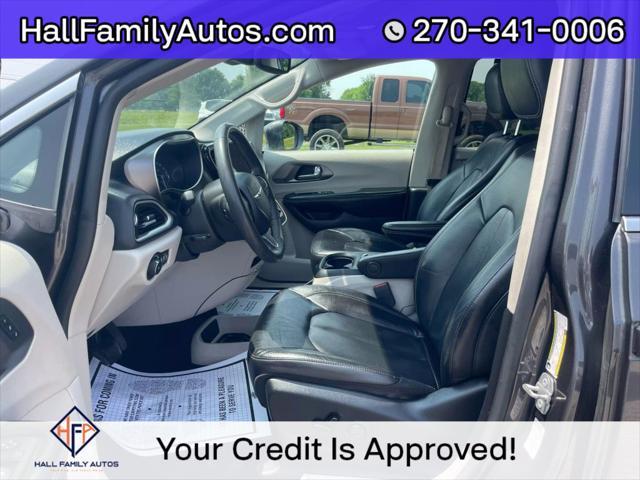 used 2022 Chrysler Pacifica car, priced at $21,999