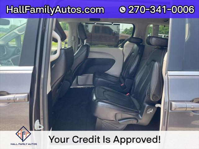 used 2022 Chrysler Pacifica car, priced at $21,999