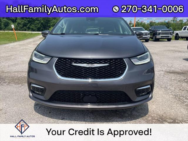 used 2022 Chrysler Pacifica car, priced at $21,999