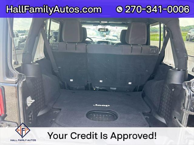 used 2015 Jeep Wrangler Unlimited car, priced at $20,999