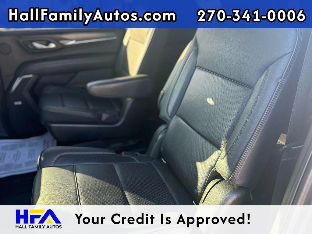 used 2021 GMC Yukon XL car, priced at $41,999