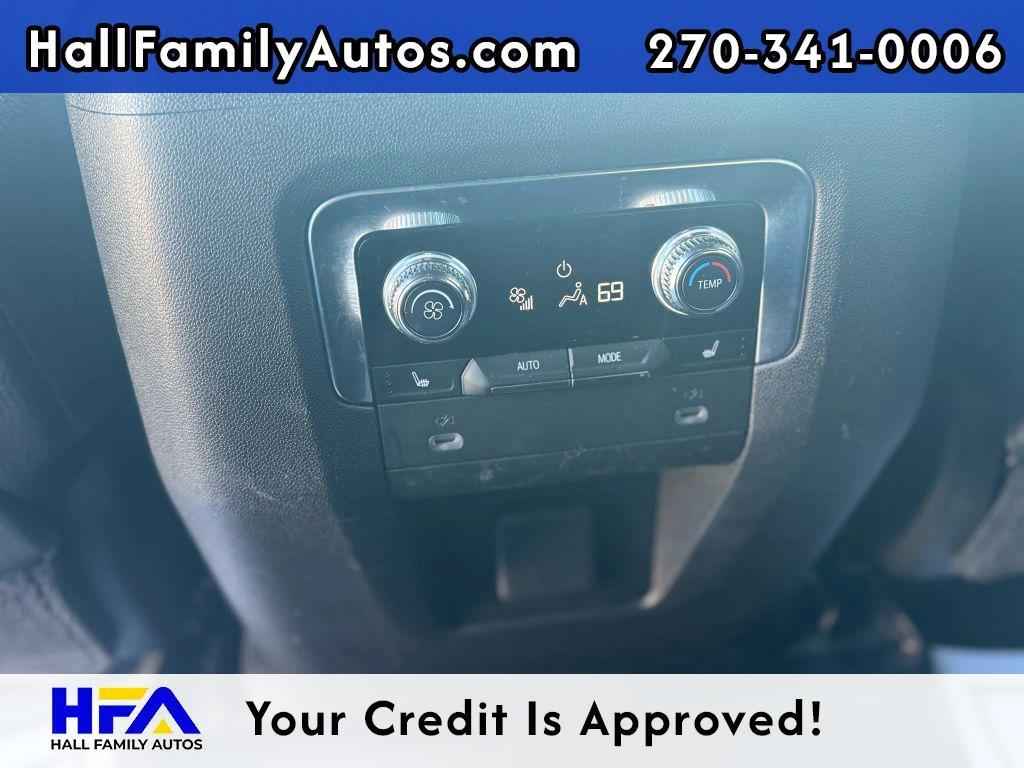 used 2021 GMC Yukon XL car, priced at $41,999