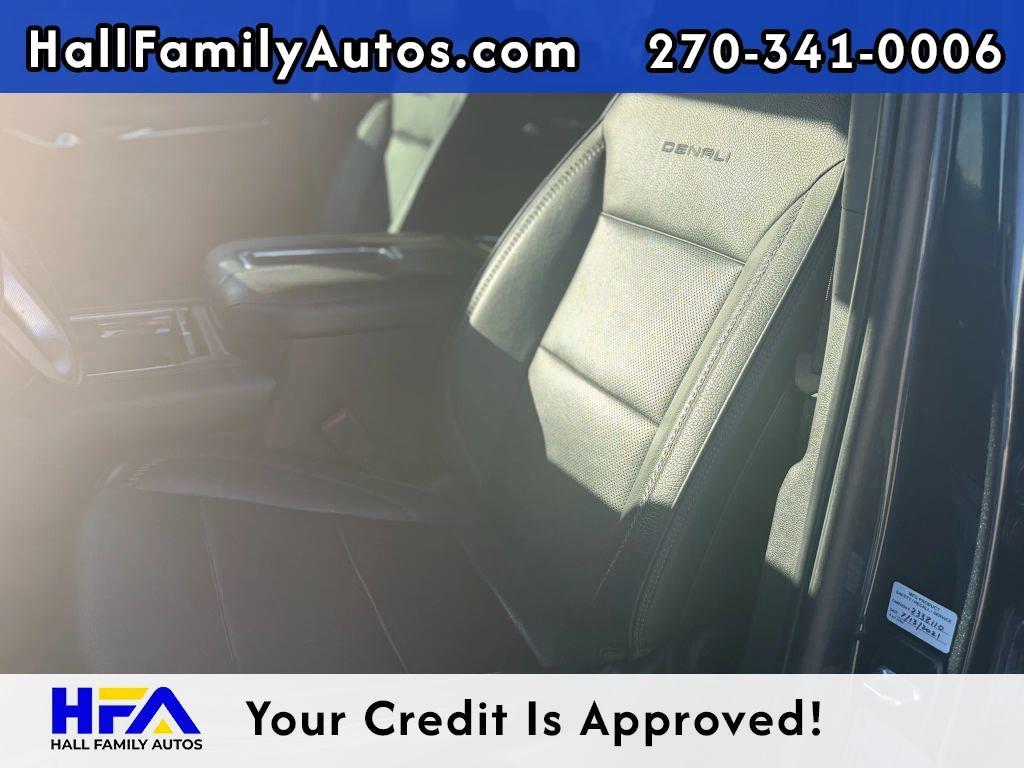 used 2021 GMC Yukon XL car, priced at $41,999