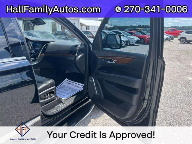 used 2020 Cadillac Escalade ESV car, priced at $33,999