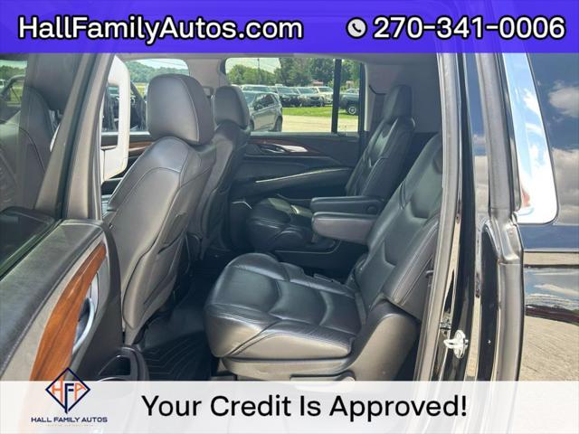 used 2020 Cadillac Escalade ESV car, priced at $33,999