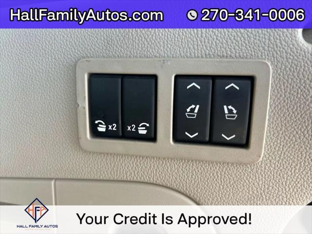 used 2015 GMC Yukon XL car, priced at $25,999