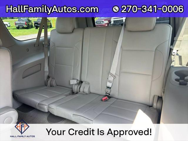 used 2015 GMC Yukon XL car, priced at $25,999