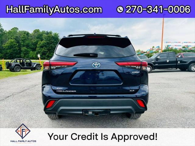 used 2020 Toyota Highlander Hybrid car, priced at $28,999