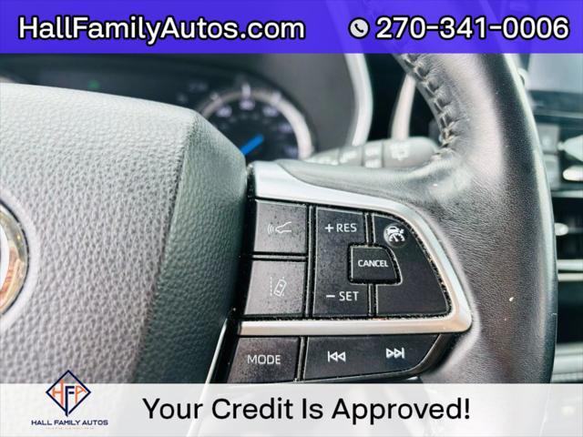 used 2020 Toyota Highlander Hybrid car, priced at $28,999
