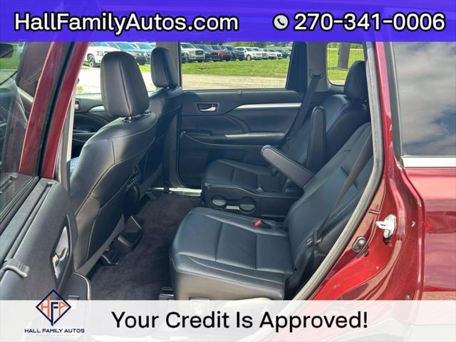 used 2018 Toyota Highlander car, priced at $25,999