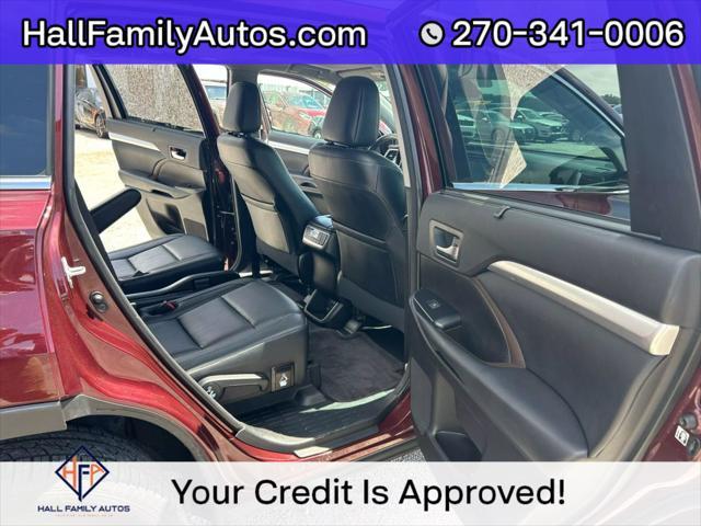 used 2018 Toyota Highlander car, priced at $25,999