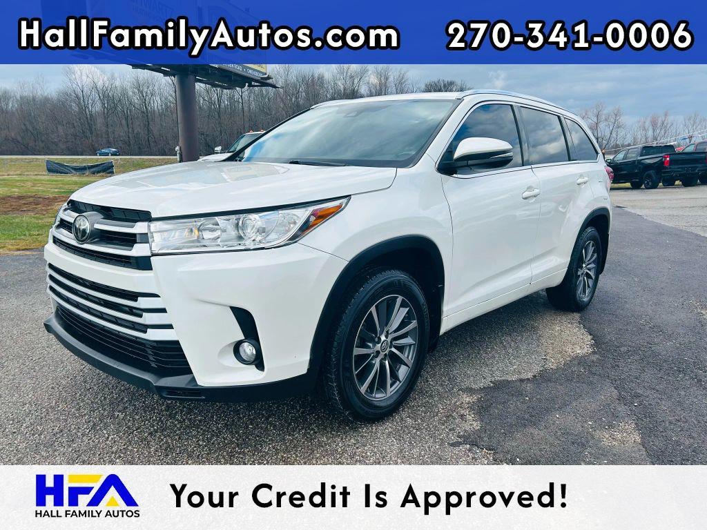 used 2018 Toyota Highlander car, priced at $24,999
