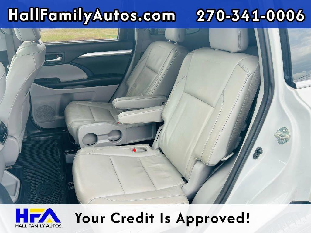 used 2018 Toyota Highlander car, priced at $24,999