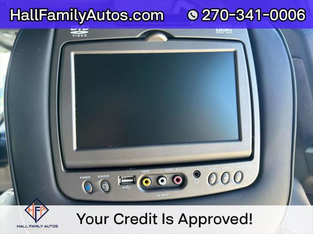 used 2016 Cadillac Escalade ESV car, priced at $28,999