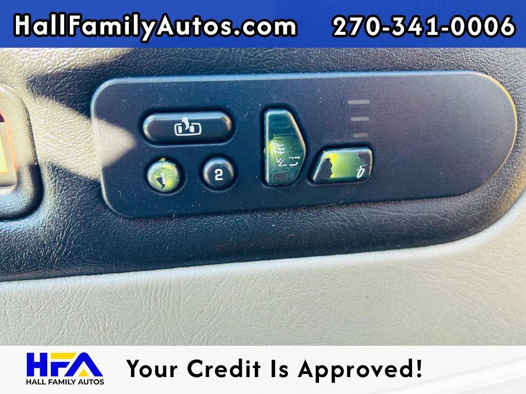 used 2003 Hummer H2 car, priced at $21,999